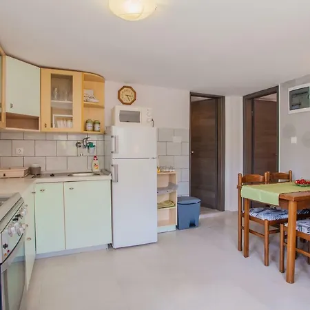 Apartment Enjoy And Relax Cres Exterior photo